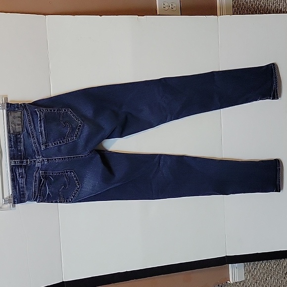 Silver Berkley Skinny Darkwash Jeans 29 x 31 discontinued! - Picture 9 of 12